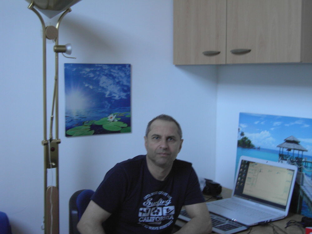  Bonn,   Oleg, 55 ,   ,   , c 