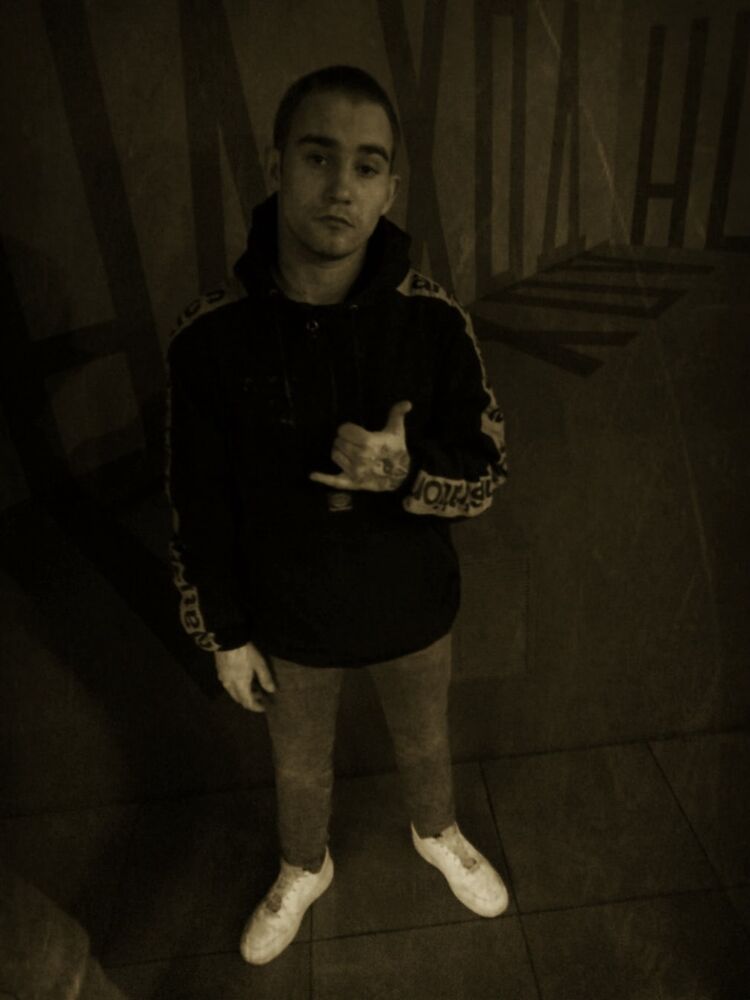  54326452  Yunggum, 27 ,    -