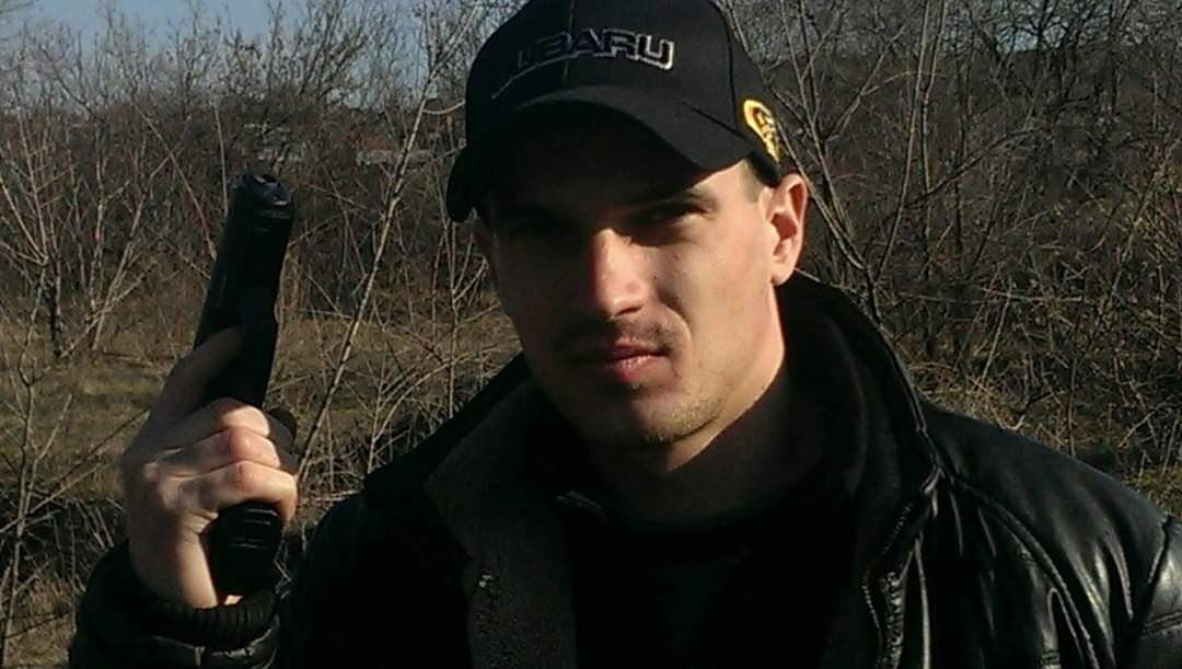   ,   Alex, 36 ,   ,   , c , 