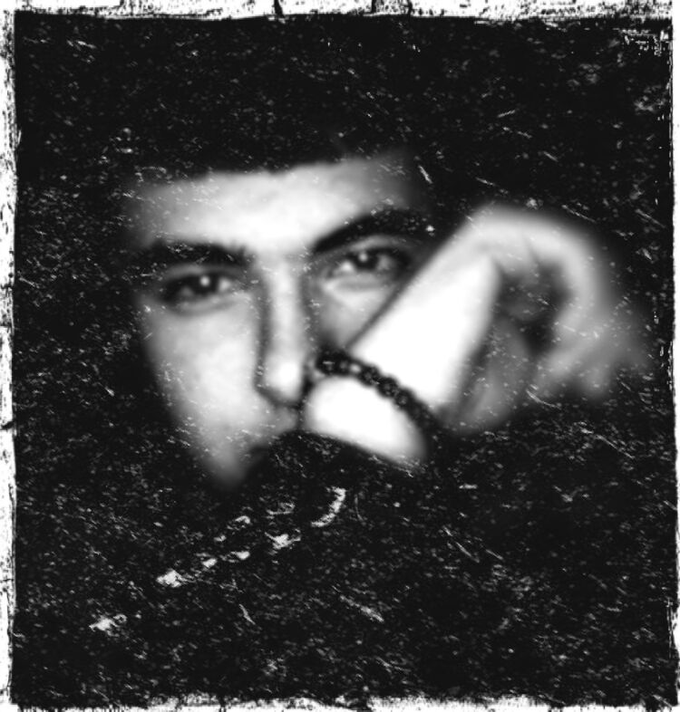  22841502  Kimanas, 25 ,    