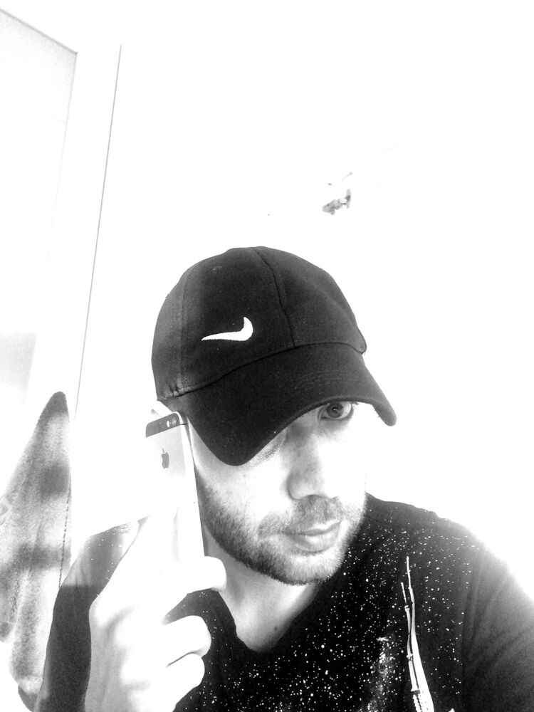  ,   Maks, 33 ,   ,   , 