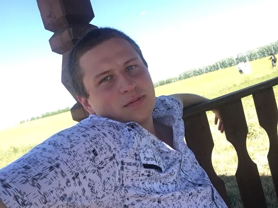  38526032  , 30 ,    