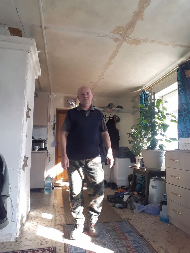  38707742  , 56 ,    