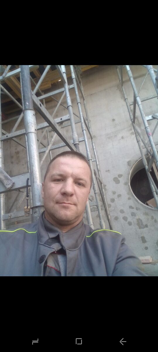  28934942  , 43 ,    