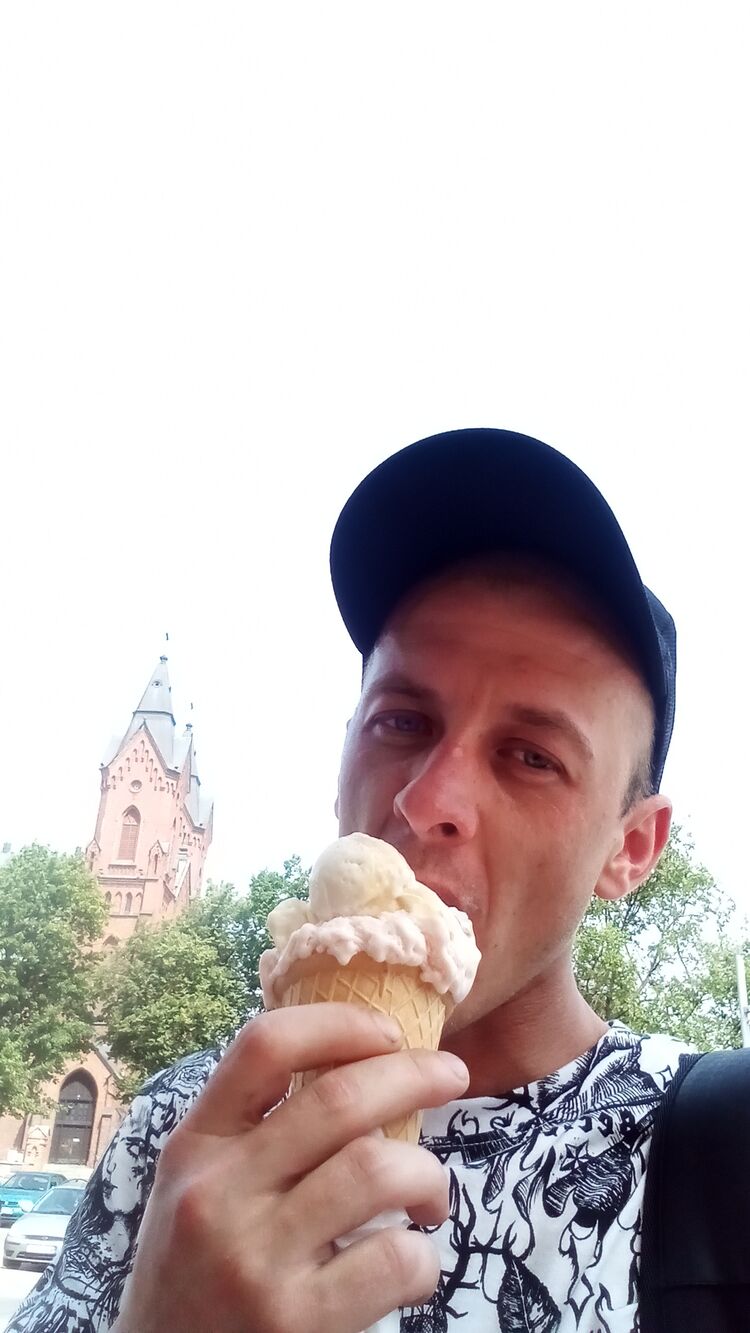  Ostrow Mazowiecka,   Michael, 35 ,   ,   , c , 