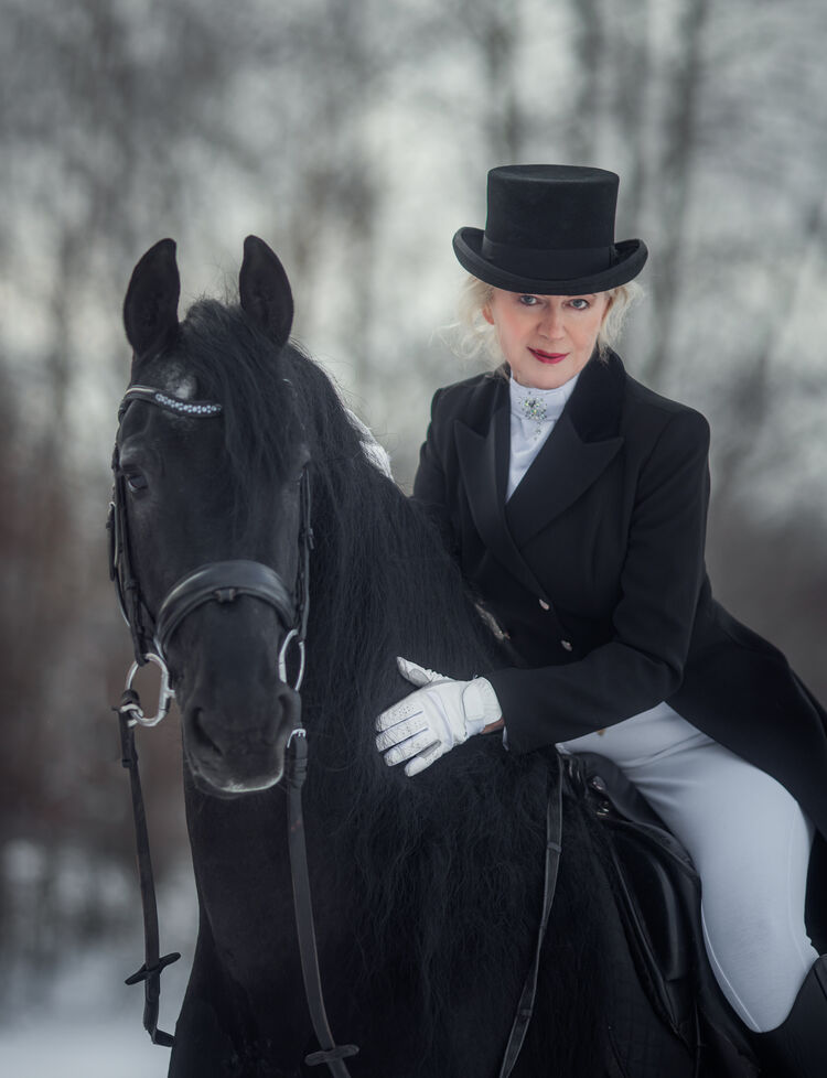  53588862  Lena, 67 ,    