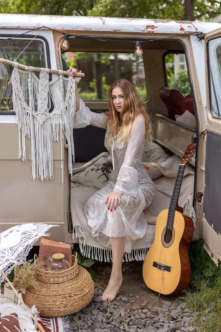  53086962  , 32 ,    --