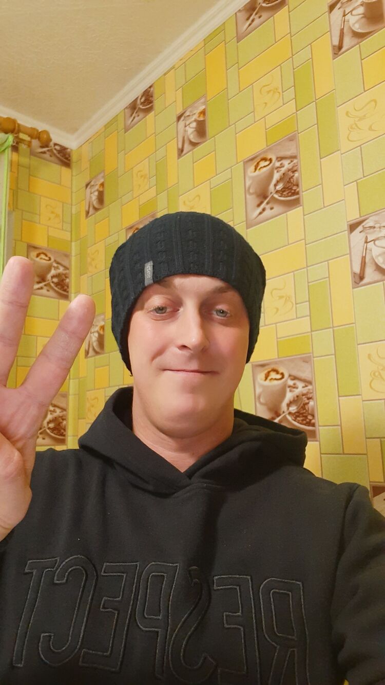  22977502  , 40 ,    