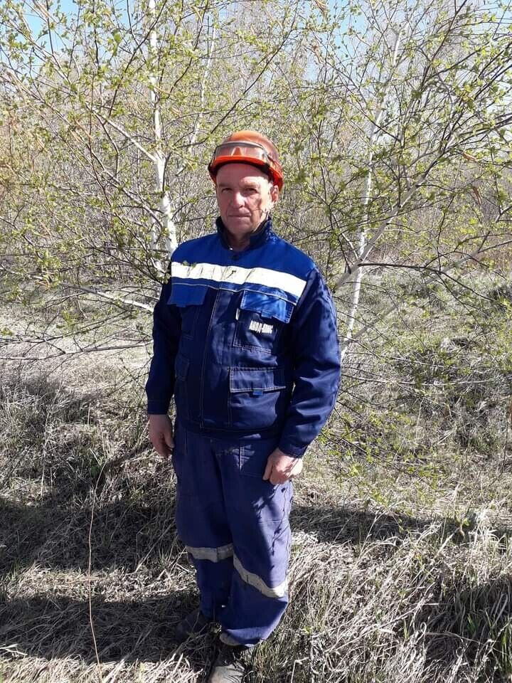  24660422  , 64 ,    