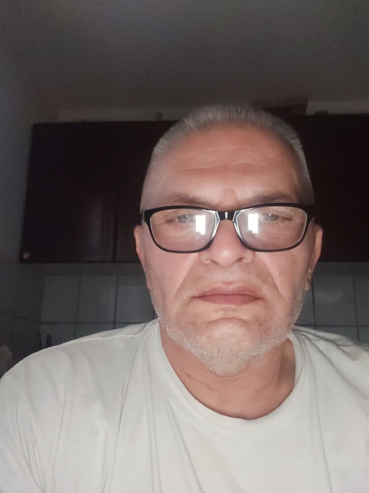  Backa Topola,   Zvonko, 63 ,   ,   