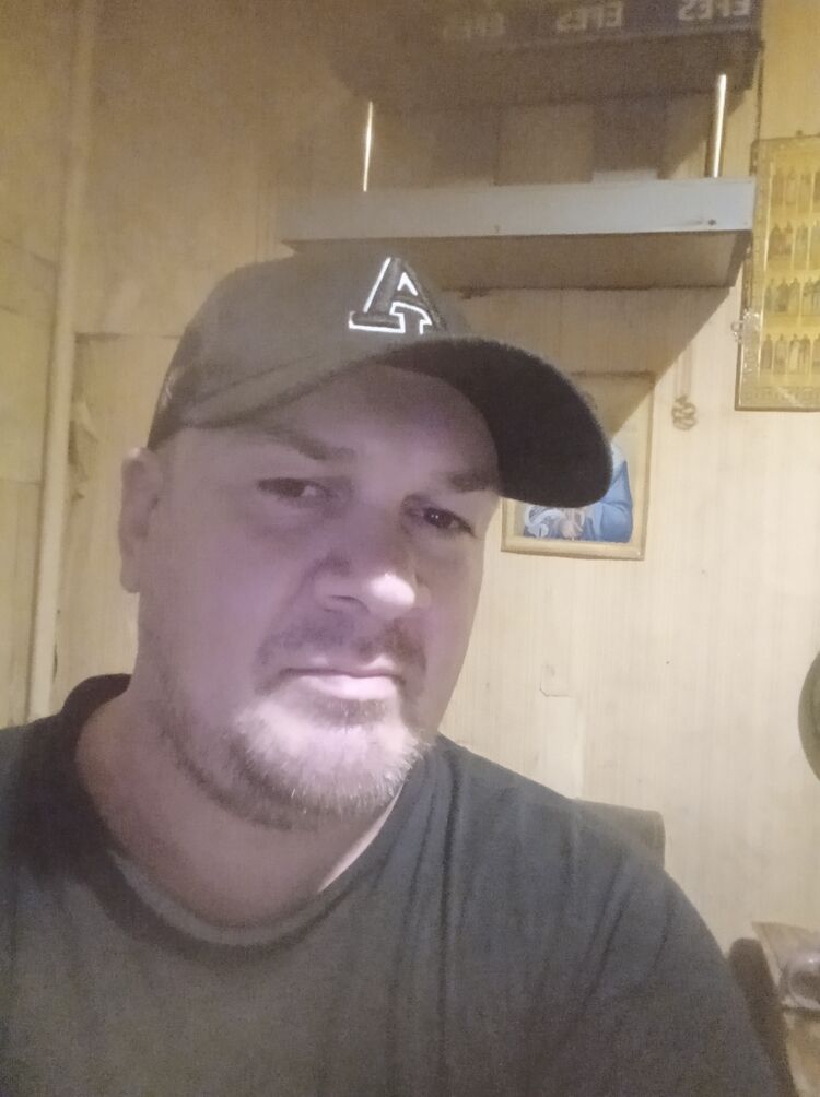  49462572  , 44 ,    