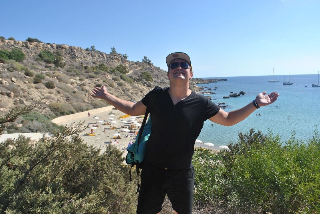  10540972  Stas, 35 ,     