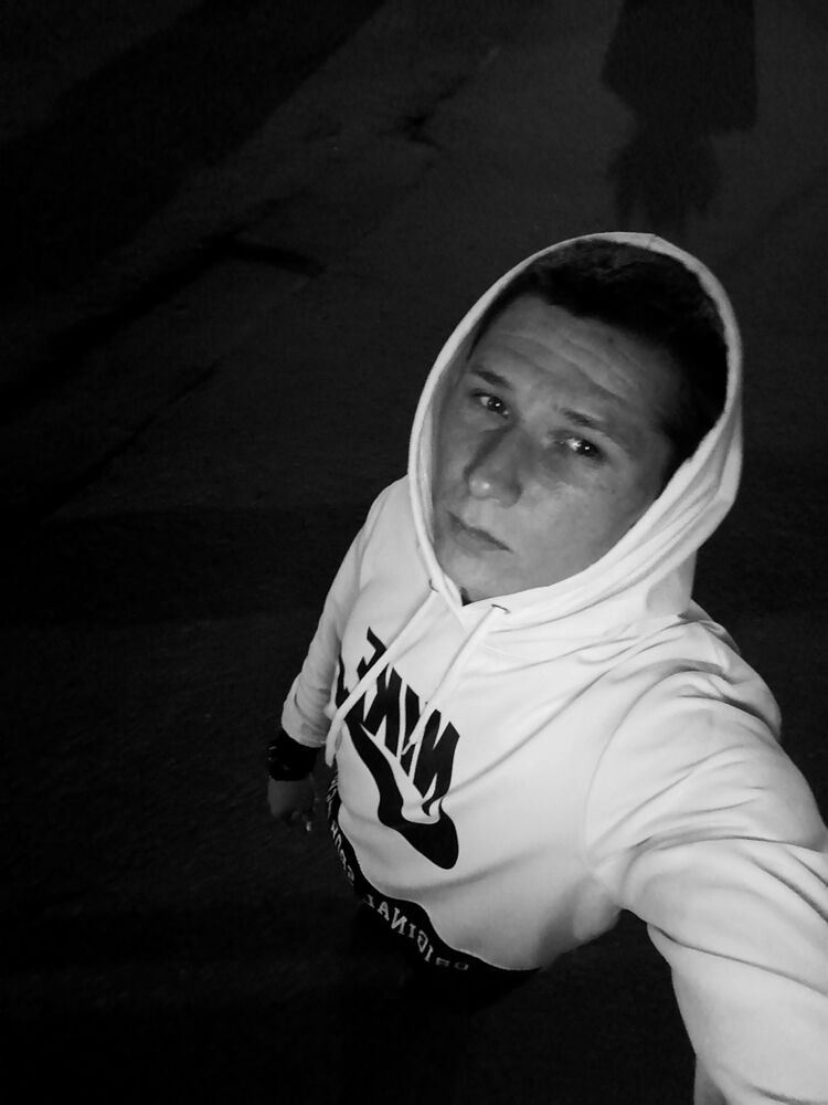  ,   Dmitri, 26 ,   ,   