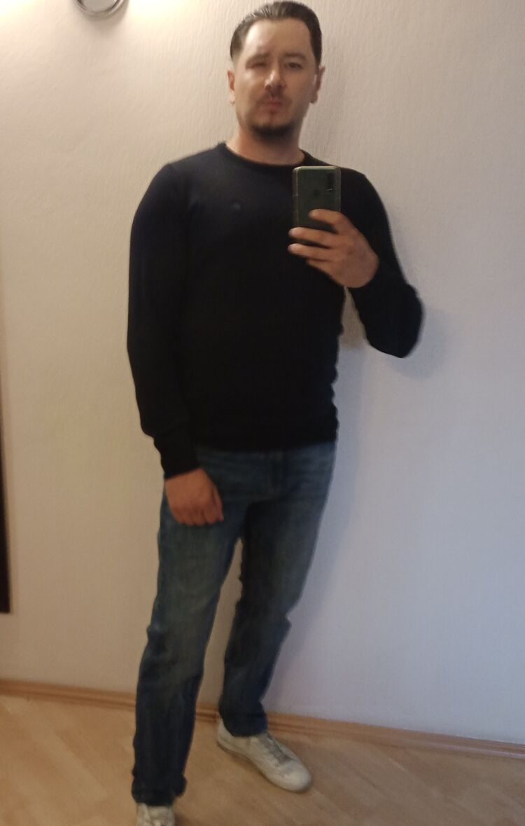  28468282  , 41 ,    
