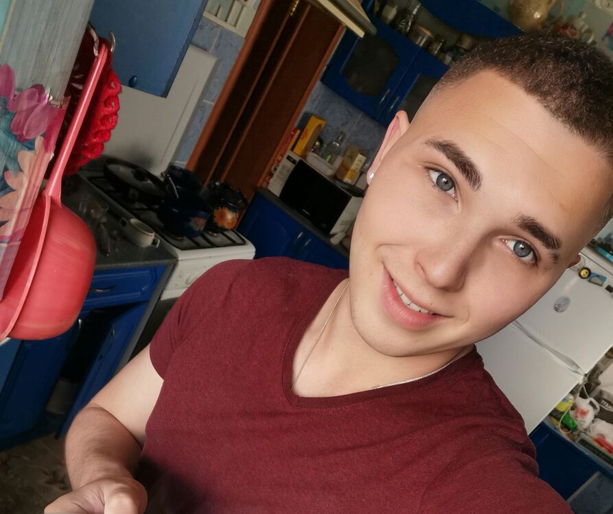  ,   Alexander, 25 ,   ,   