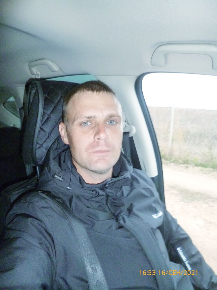  28857432  Ruslan, 37 ,    