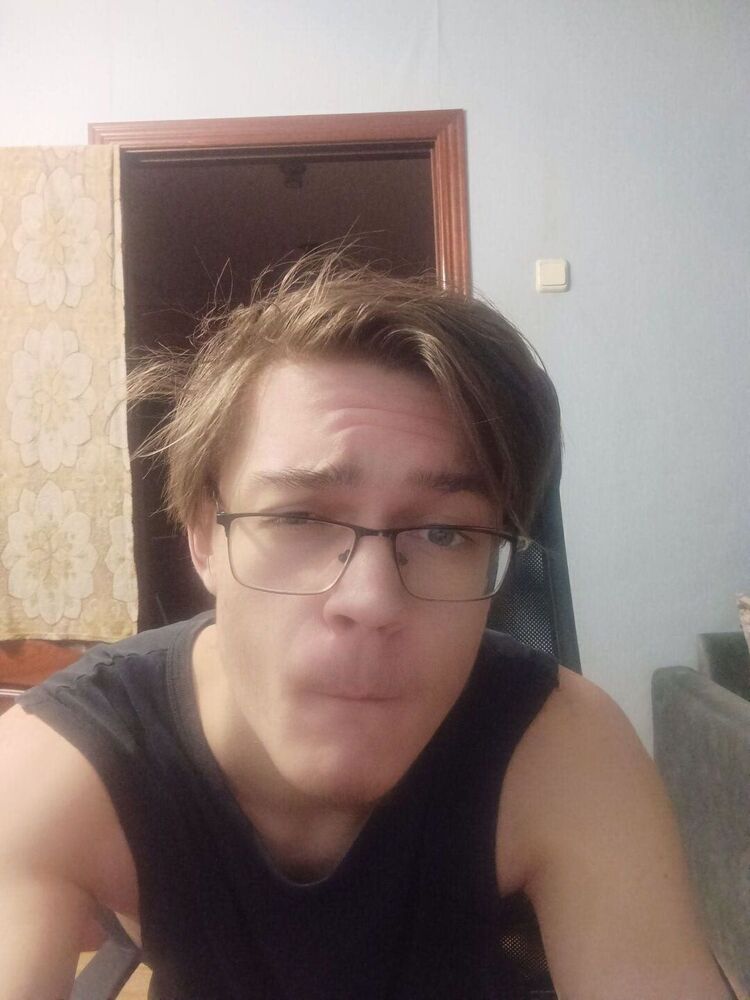  ,   Anton, 22 ,   ,   , c , 