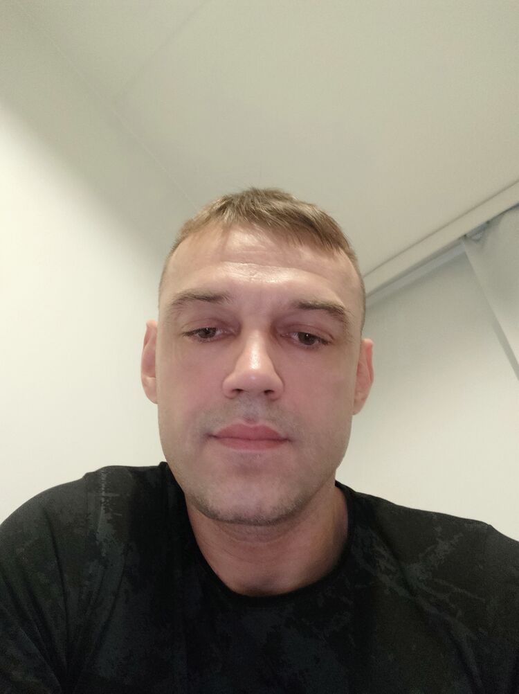  24388642  A, 47 ,    