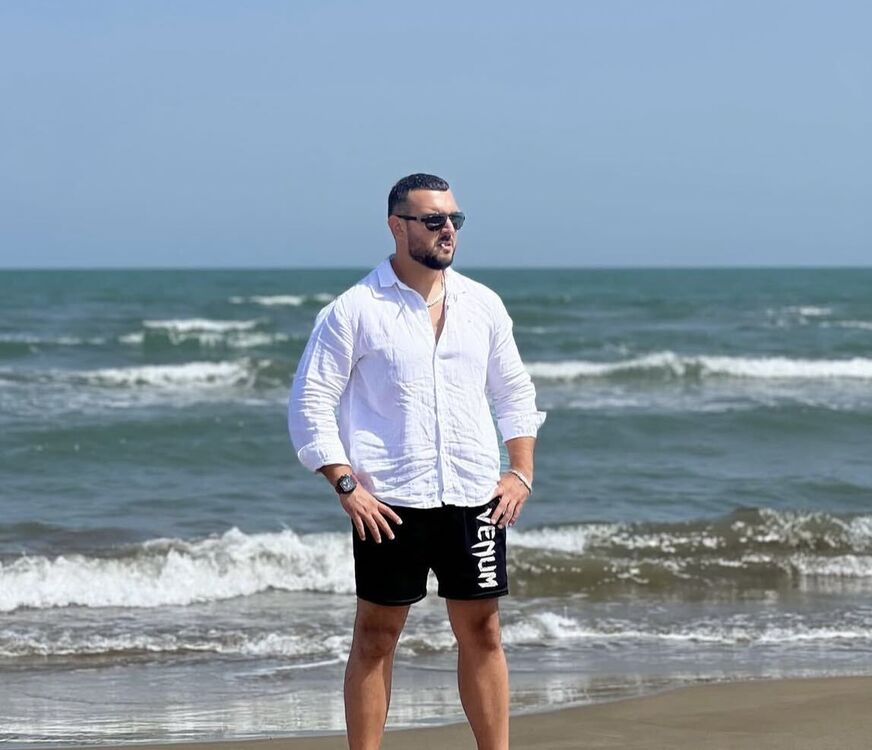  54059252  Ilham, 31 ,    