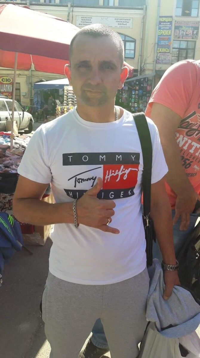  ,   Valentin, 38 ,     , c 