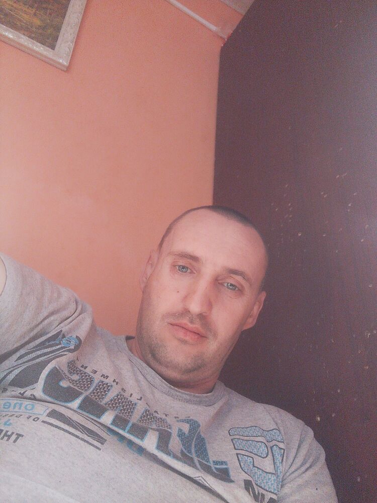  49521442  , 39 ,    