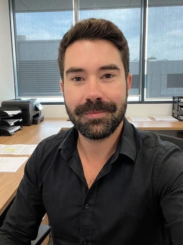 ���� 54964312 ������� �������, 39 ���, ���� ���������� � Andes