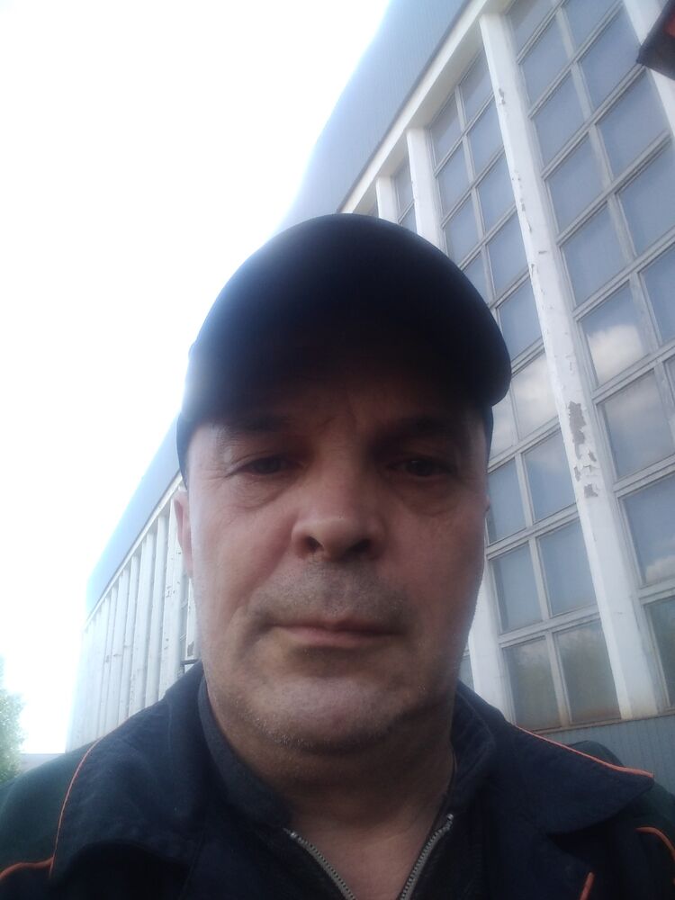  52652702  Dmitry, 53 ,    