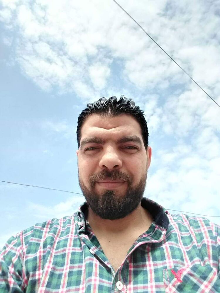  32027462  Alaa, 37 ,    