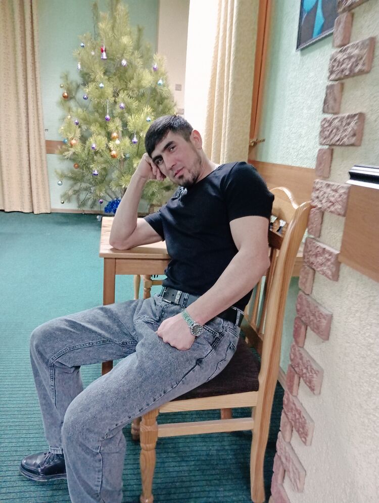  ,   Khabib, 32 ,     , c 