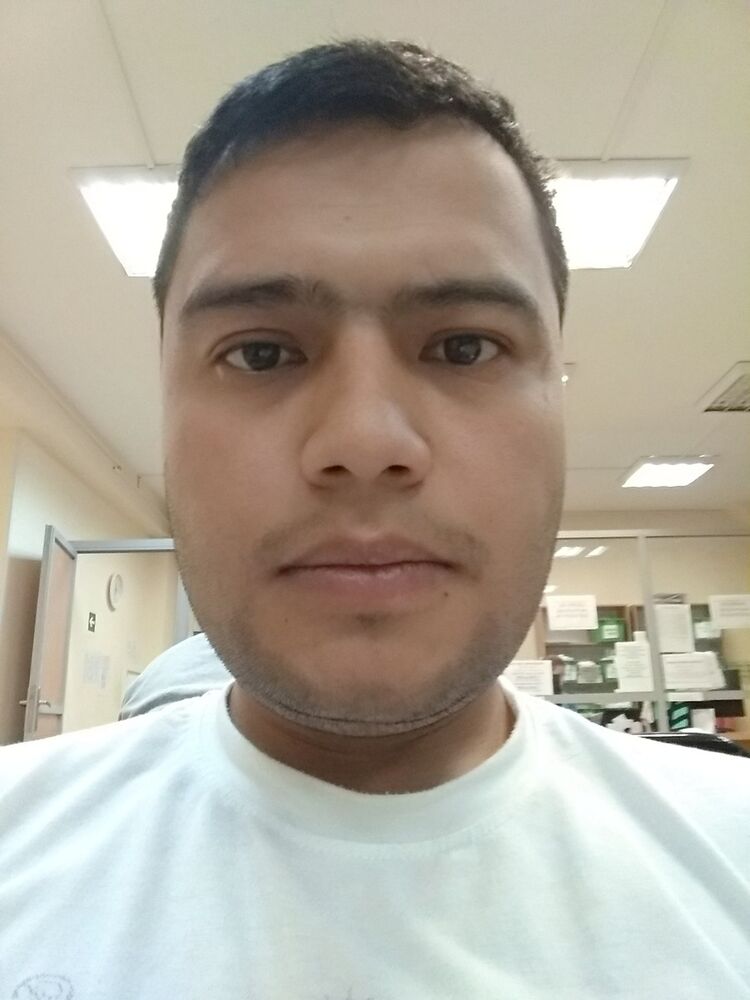  -,   Artur, 36 ,   ,   , c 