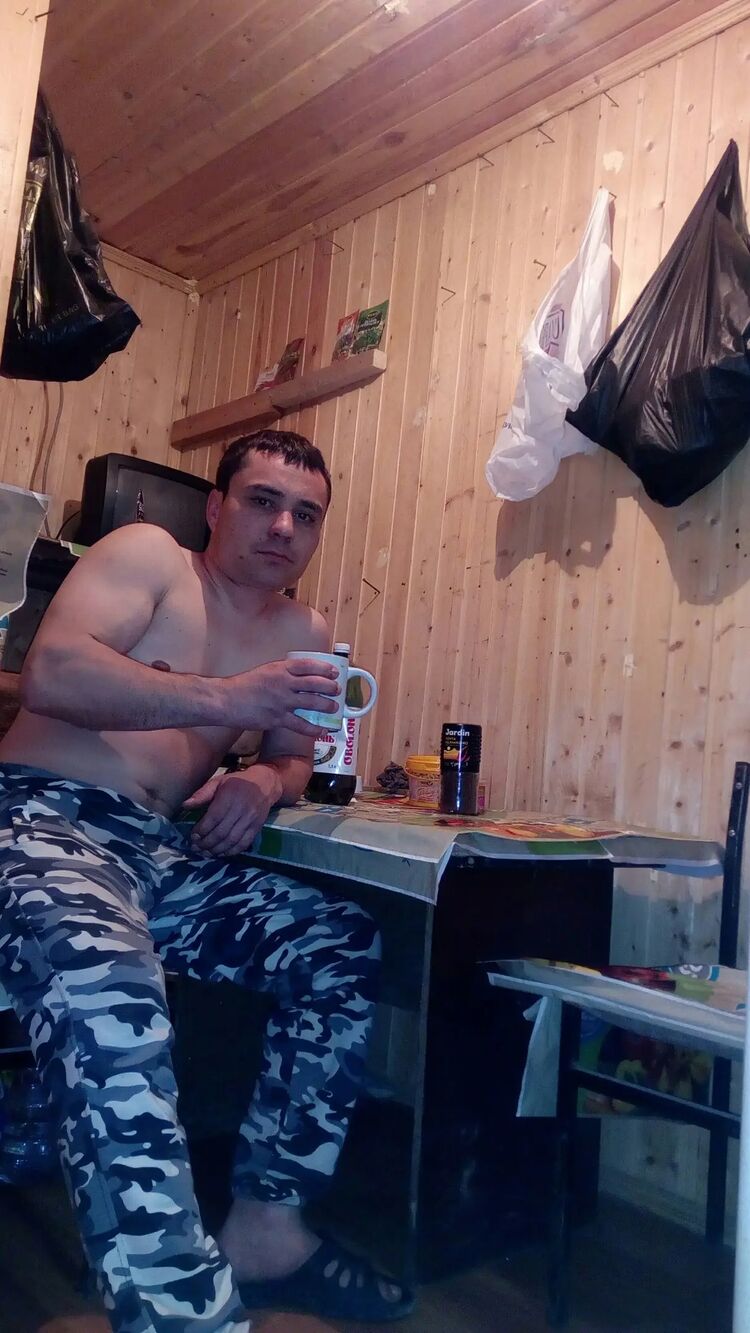  27368292  , 40 ,    