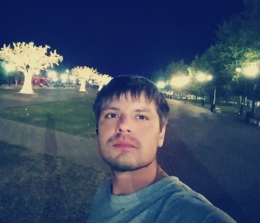  28617042  Rustam, 37 ,    