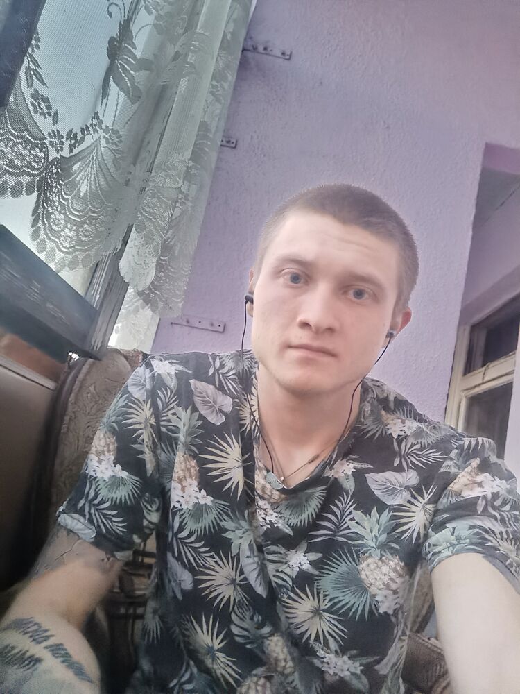  26857092  , 27 ,    