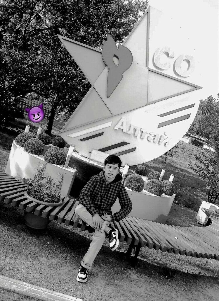  ,   Aziz, 18 ,   ,   , c , 