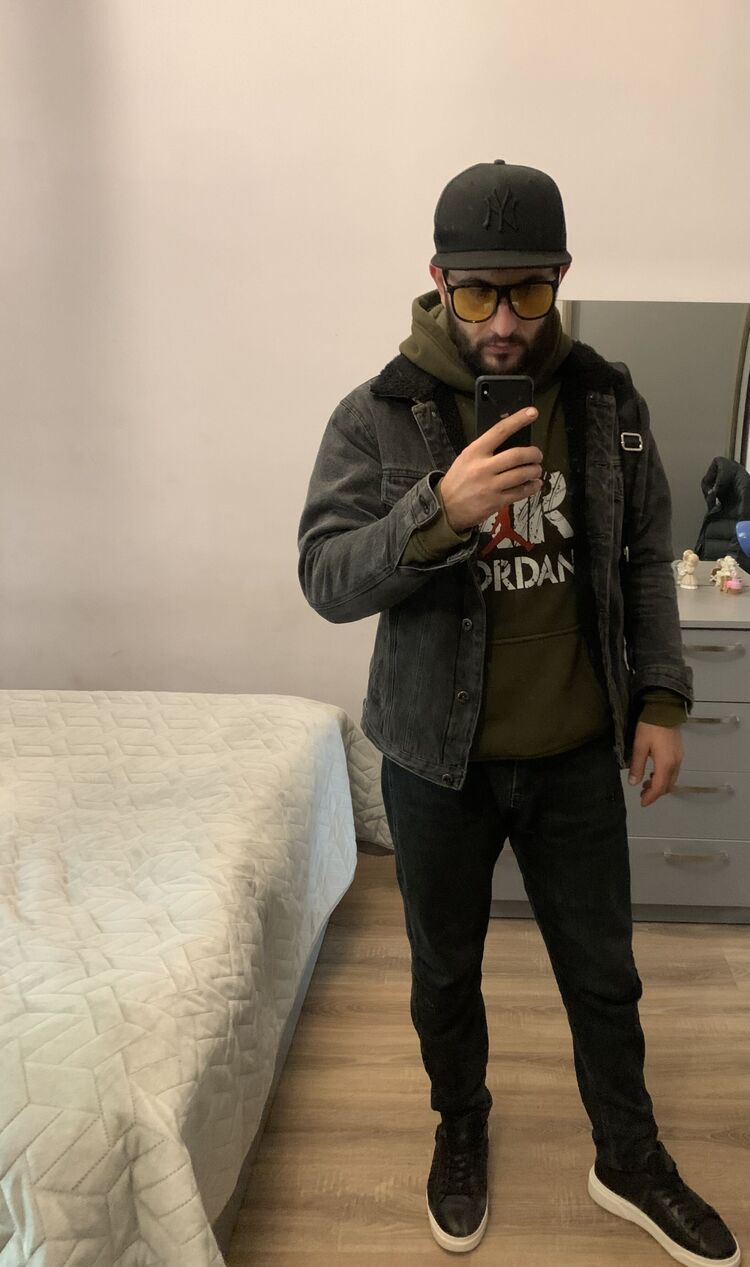  Gap,   Martin, 30 ,   ,   