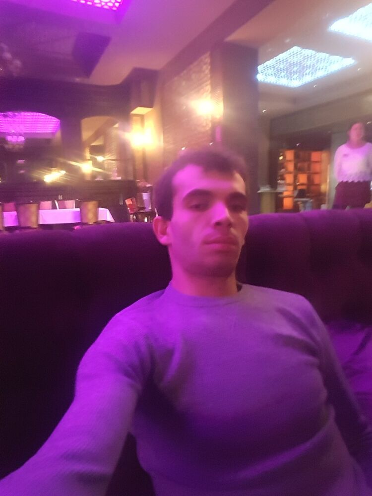  ,   Narek, 31 ,   ,   , c , 