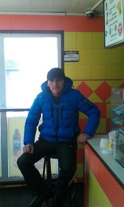  5847242  Botya, 46 ,    