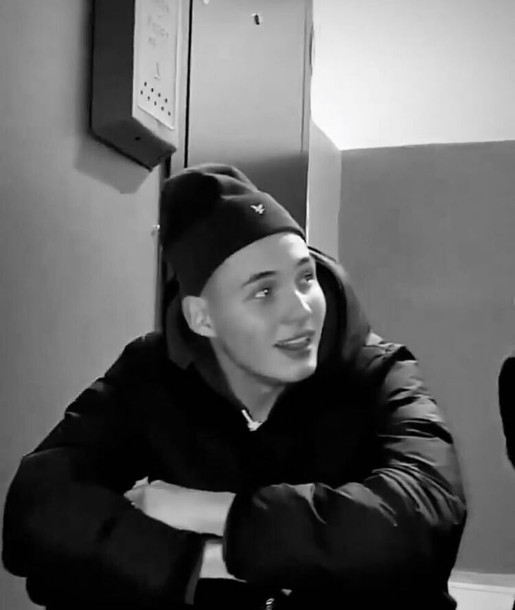 ���� 33987452 ����� �����, 24 ����, ���� ���������� � ������