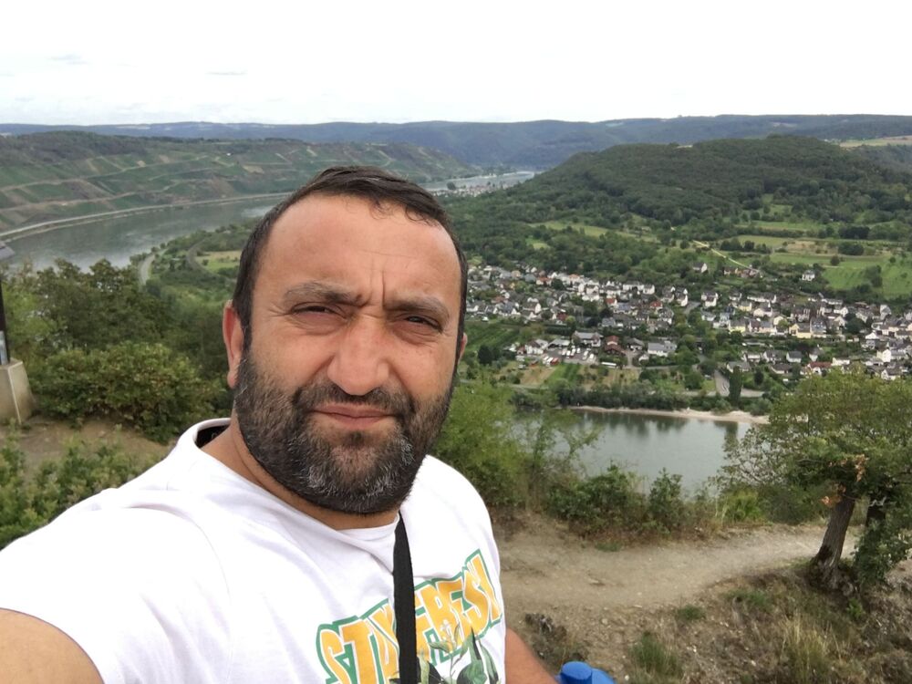  Frankfurt am Main,   Rasif, 45 ,   ,   