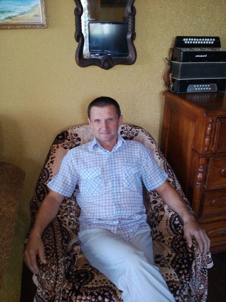  12435672  Boris, 58 ,    