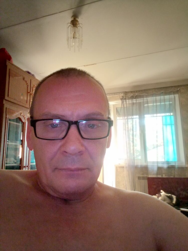  45882582  , 49 ,    