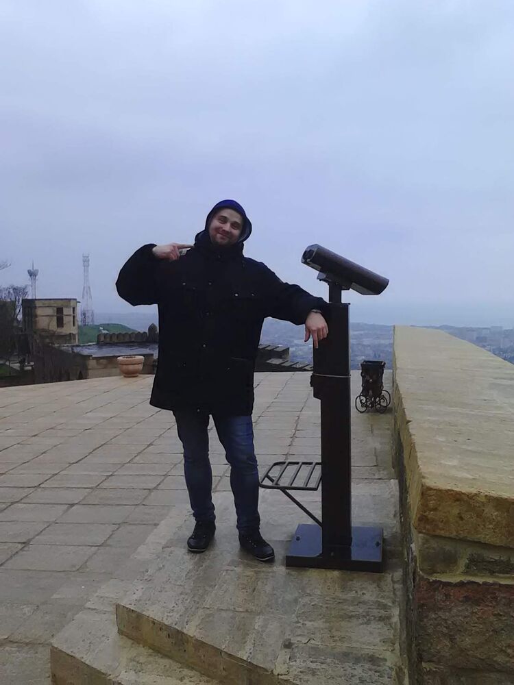  34210202  Roma, 35 ,    