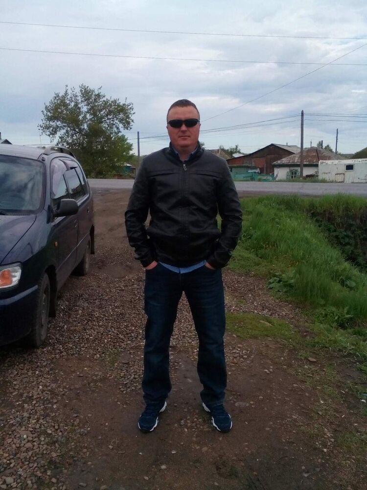  12955322  Sergei, 42 ,    -