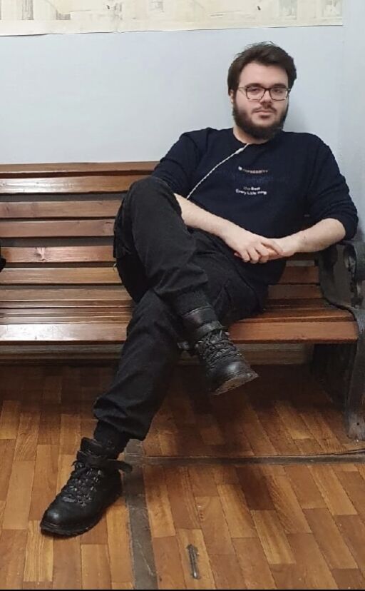  35070982  , 24 ,    