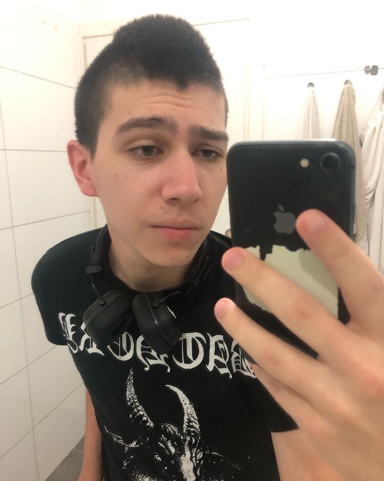  Tel Aviv-Yafo,   Teo, 24 ,  