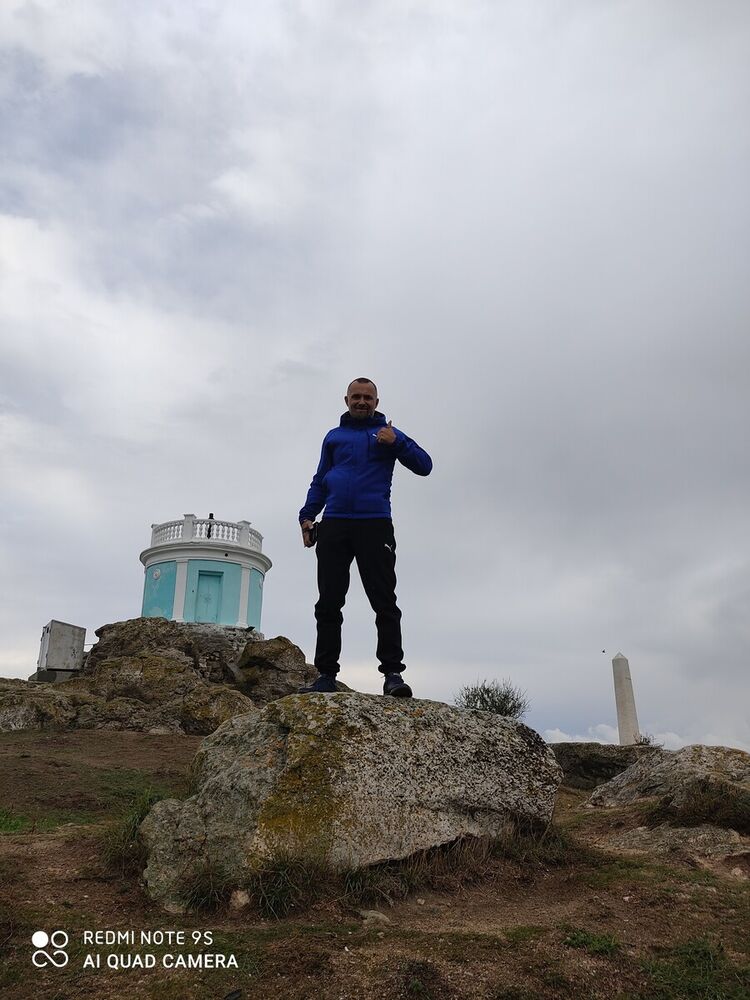  ,   Denis, 44 ,   ,   , c 