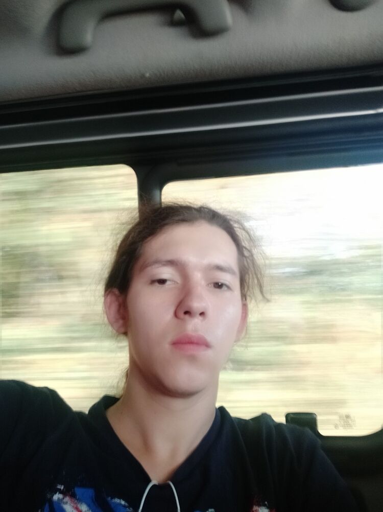  ,   Alex, 29 ,   