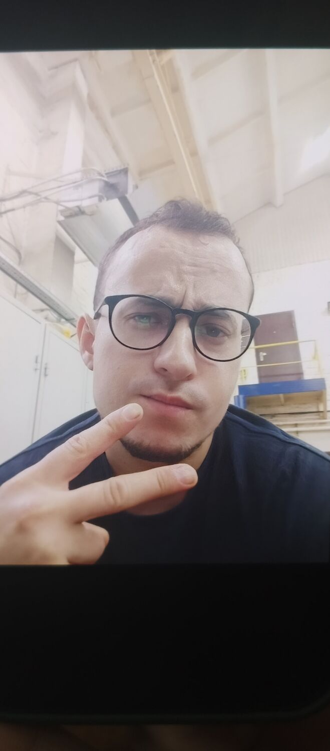  33593362  Vova, 30 ,    