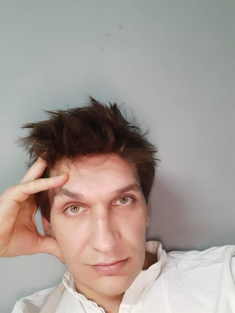  ,   Maxim, 34 ,   ,   