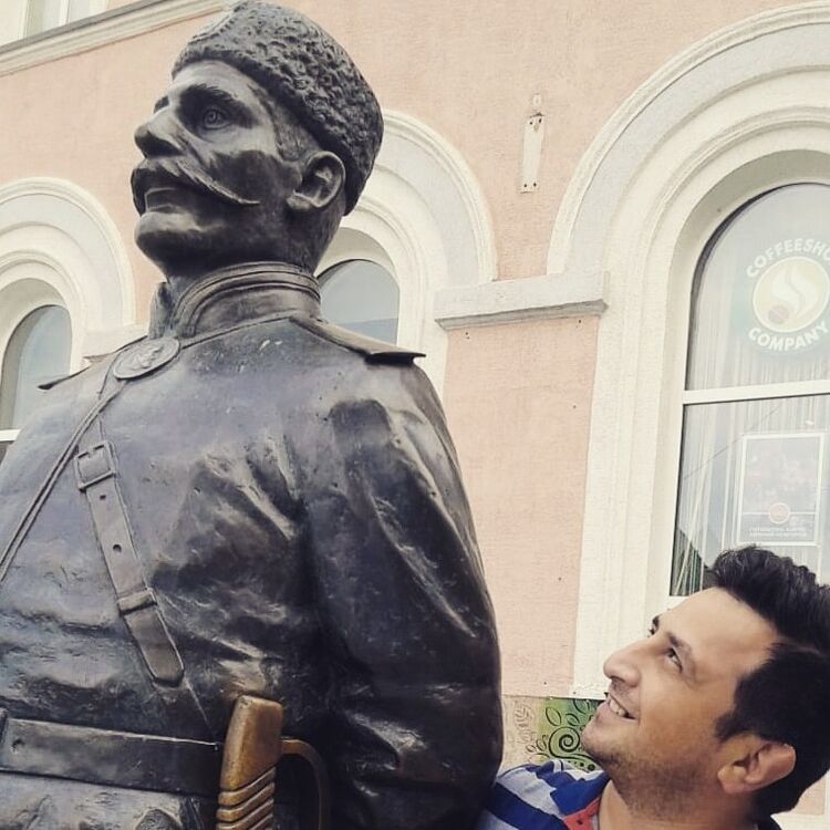  16328612  Tural, 37 ,    